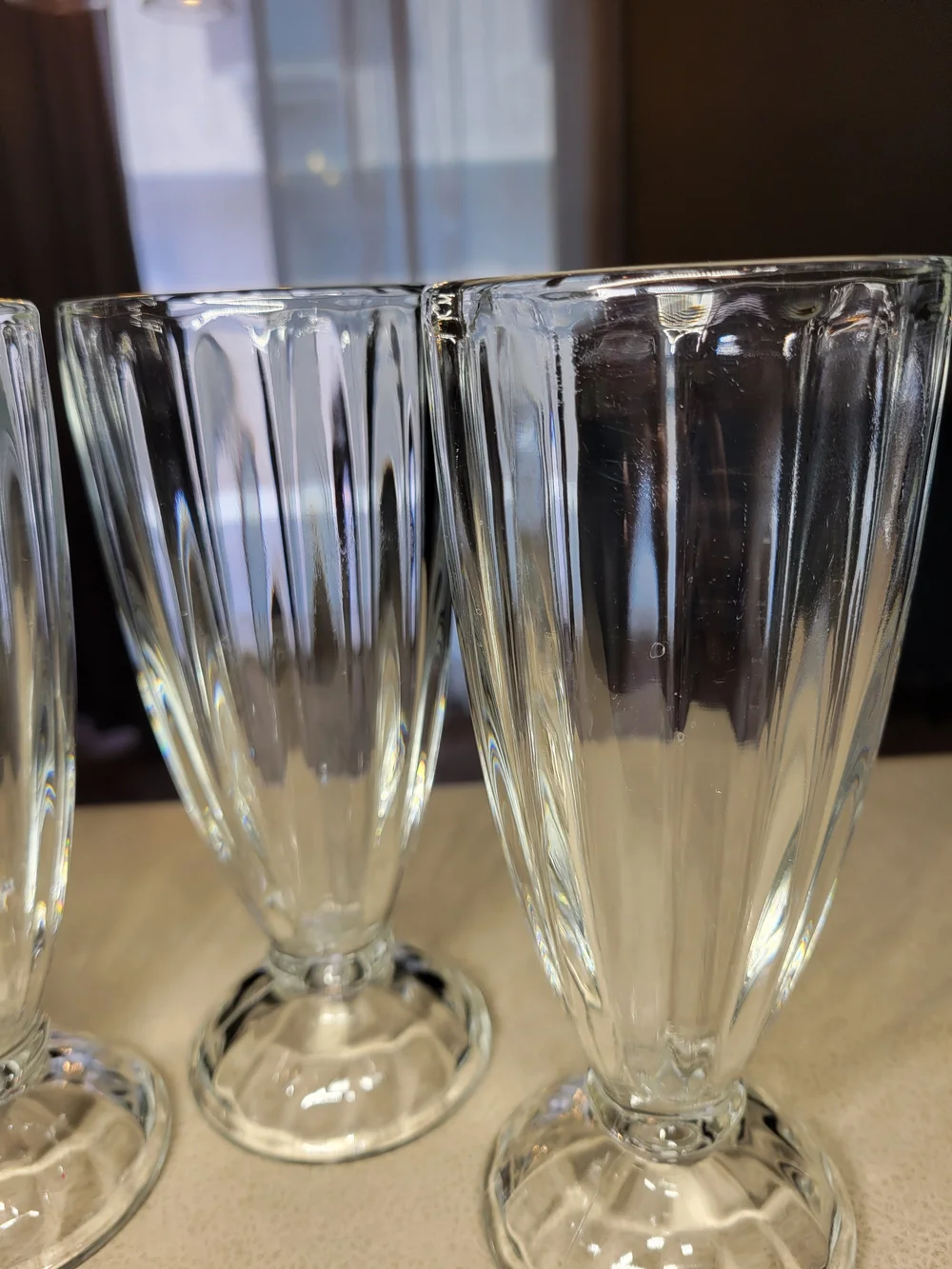 Set of 4 Vintage Clear Glass Milkshake / Soda Fountain Glasses - 12oz